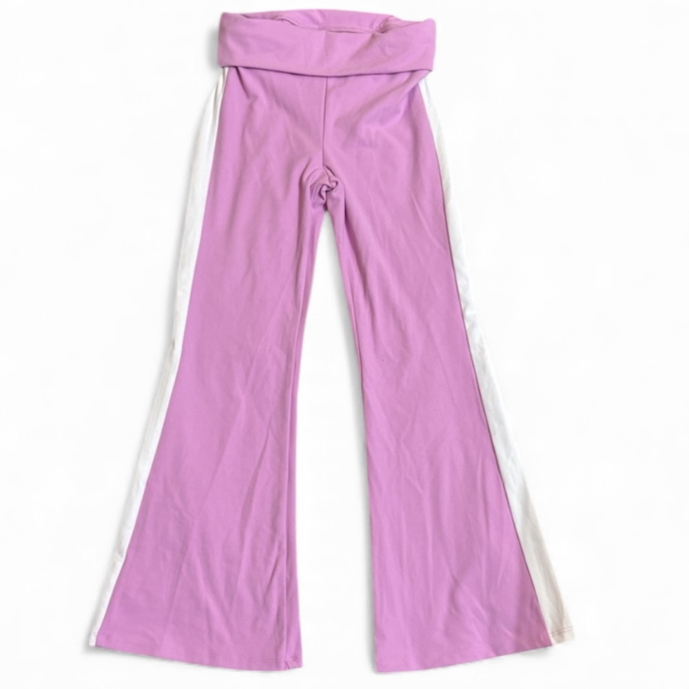 NWT Art Class Lavender With White Stripes Youth Yoga Pants Flare Leg